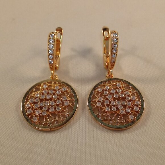 18K Yellow Gold Filled Circle Carved Web Diamond Zircon Dangle Earrings Gorgeous - Picture 2 of 7
